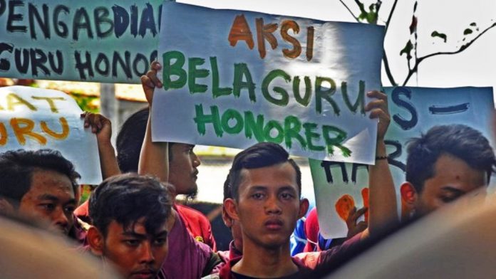 demo-guru-honorer-antarafoto_ratio-16x9